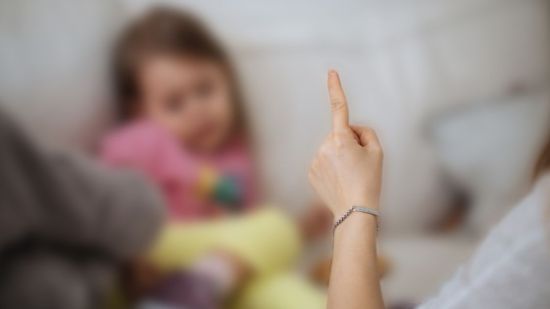 Estas son las desastrosas consecuencias de gritar a un niño