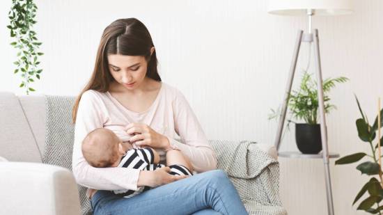 Madre lactante: ¿necesito ingerir más calorías?