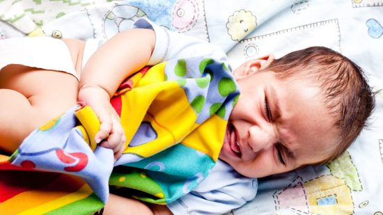 Las causas más frecuentes del dolor de barriga en bebés