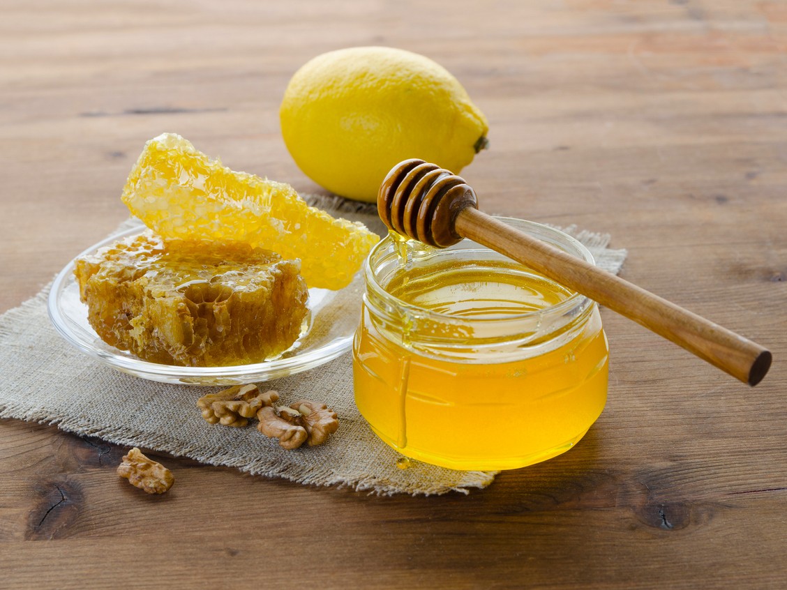 Miel y propóleo (Foto: iStock)