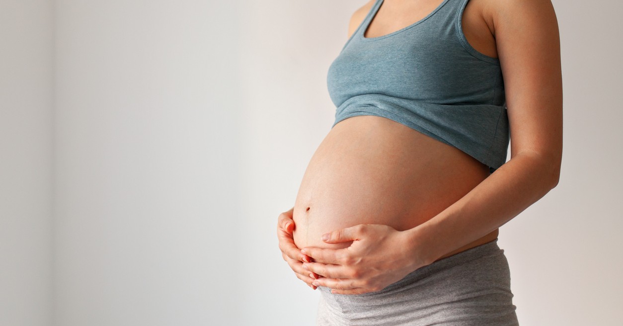 ¿Por qué se produce el hematoma retrocorial en el embarazo?