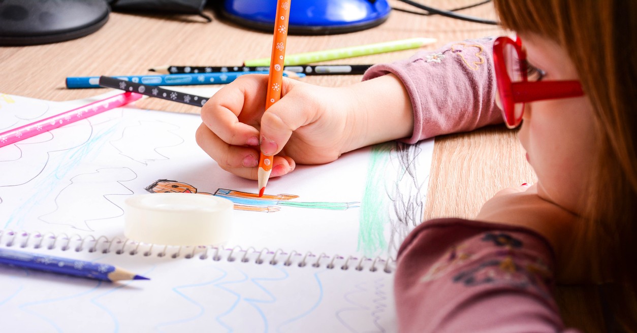 Cómo enseñar a los niños a coger bien el lápiz