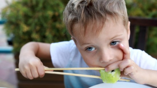 Pueden los niños comer sushi