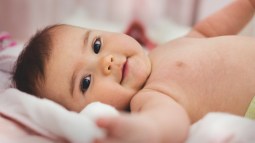 ¿Por qué a mi bebé de seis meses le cuesta dormir?