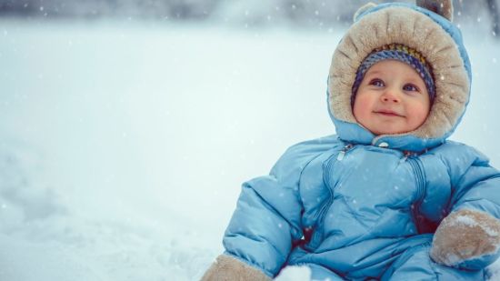 Nombres de bebé inspirados en el invierno que te encantarán