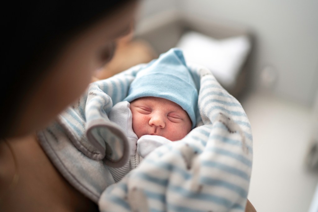 nombres-de-niño-con-letra-f-bebé