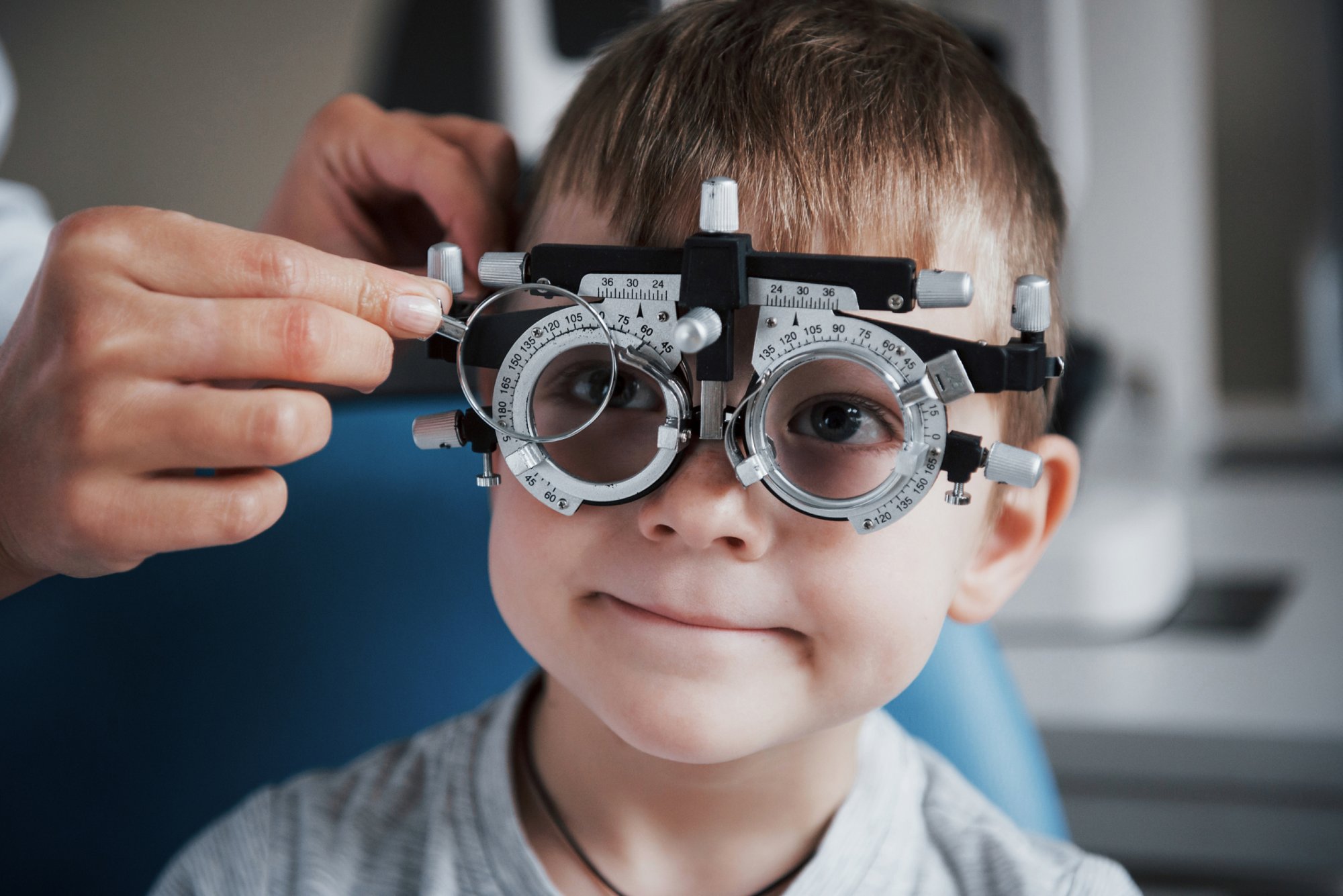 Revisión del niño en el oculista