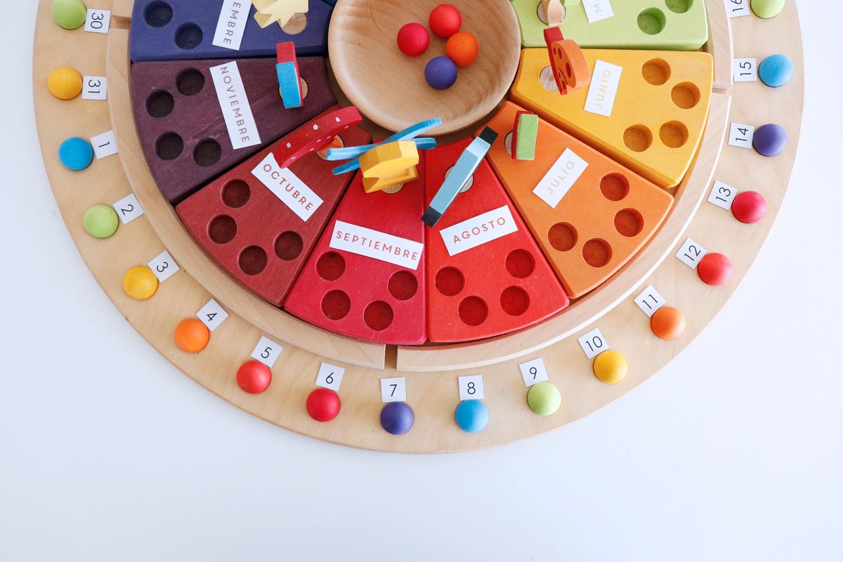 calendario montessori