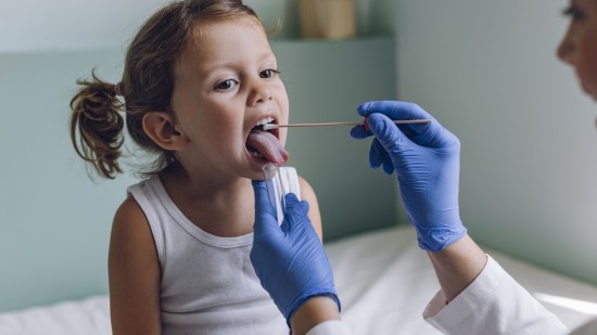 niña medico