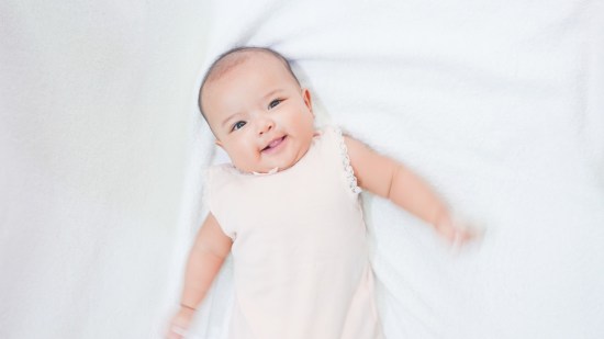 bebé sonriendo