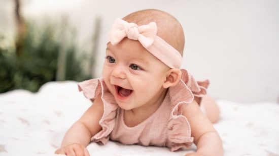 Significado del nombre Lía: origen e historia - Nombres de niña - Fuente: iStock
