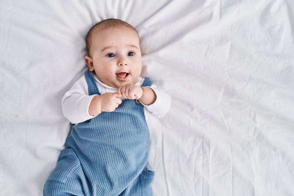 Significado del nombre Miguel: origen e historia - Nombres de niño