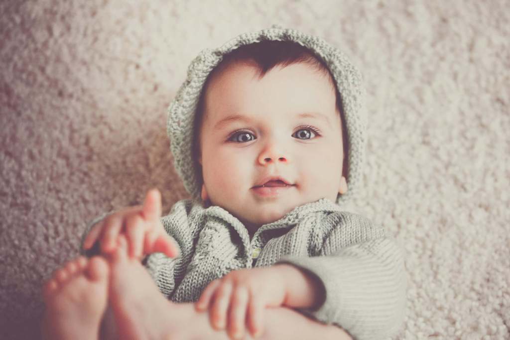 Significado del nombre Julio: origen e historia - Nombres de niño