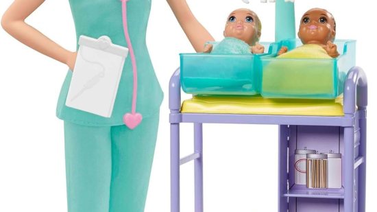 Barbie pediatra