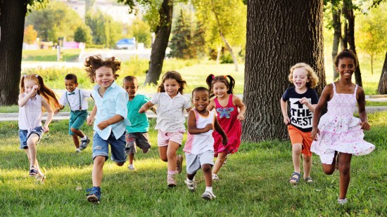 Niños jugando