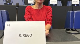Ministra española de infancia y juventud
