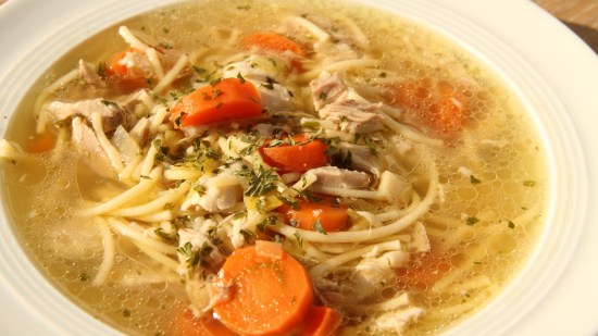 Sopa de pollo