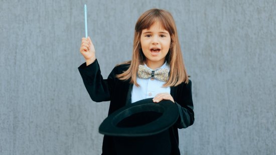 Trucos de magia para niños que pueden practicar fácilmente