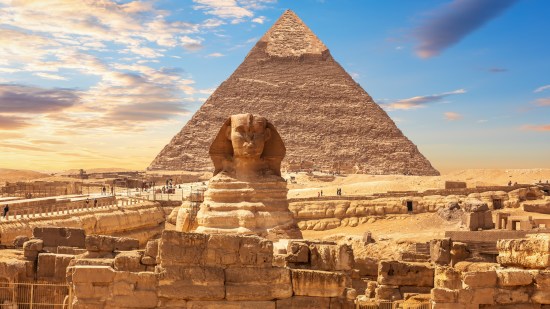 shutterstock_2088675358