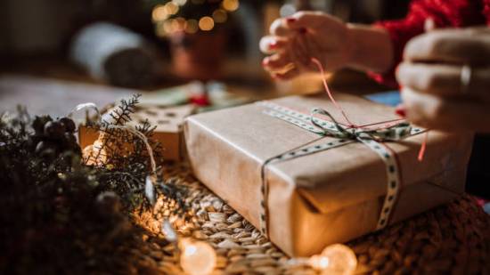 Qué regalar a una embarazada estas Navidades