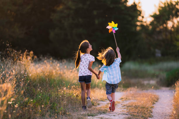La naturaleza es una medicina emocional para nuestros hijos, según la Universidad de Cambridge
