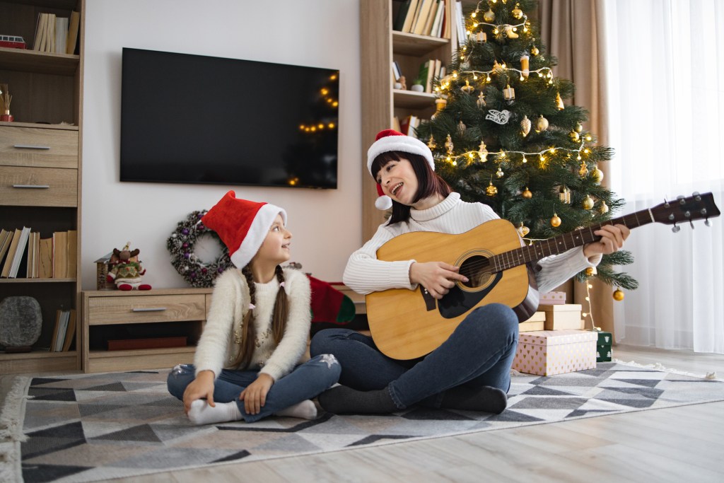 Letra de los villancicos navideños más populares para cantar con niños