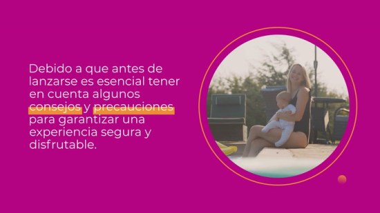 Primer baño del bebé en la piscina: consejos y precauciones