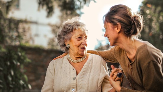 Madre e hija en el Día de la Madre