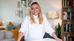 Lucía Galán, pediatra y escritora