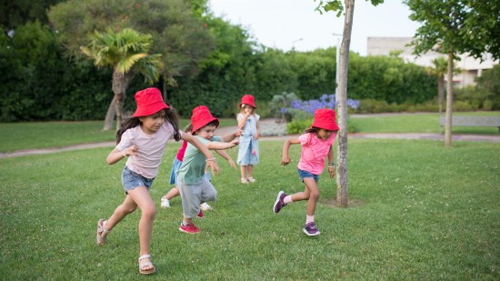 Niños jugando