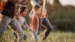 Juegos para niños al aire libre: ideas divertidas y sin material
