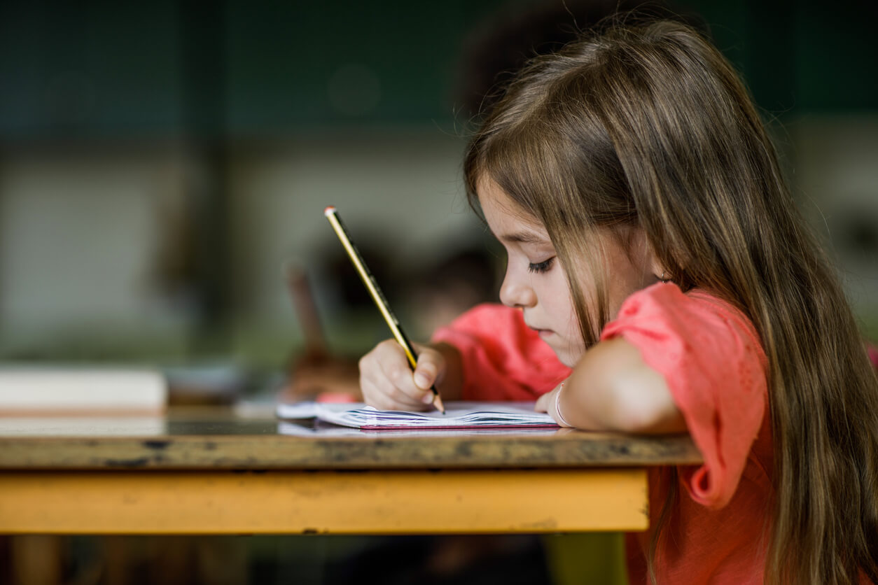 10 dictados cortos para niños de primero de primaria
