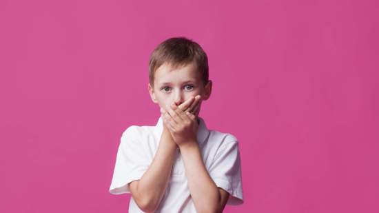 Por qué los niños no debe guardar secretos