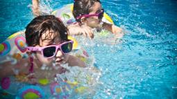 20 hoteles con toboganes para niños en España