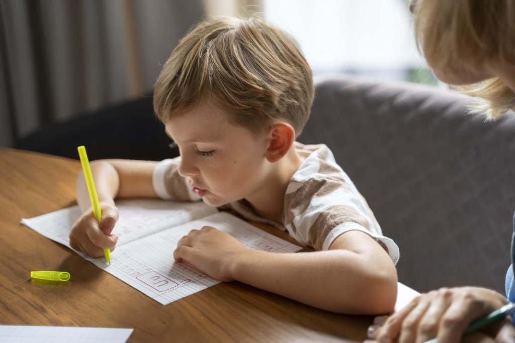 mejorar caligrafía niños