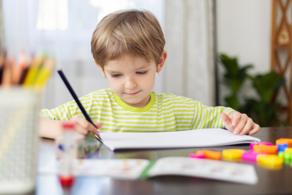 edad-ideal-comenzar-escribir-su-nombre