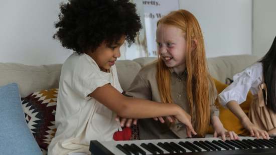 Cómo introducir la música en la vida diaria de tu hijo