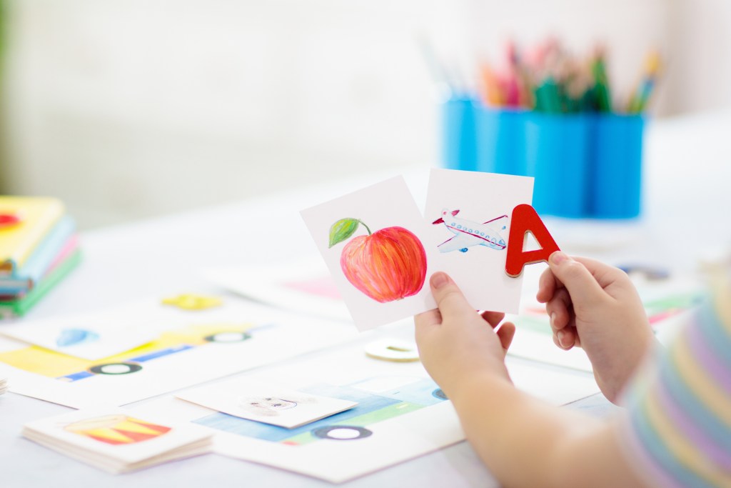 ¿Qué son las palabras homófonas? Descubre cómo ayudan en el desarrollo del lenguaje infantil