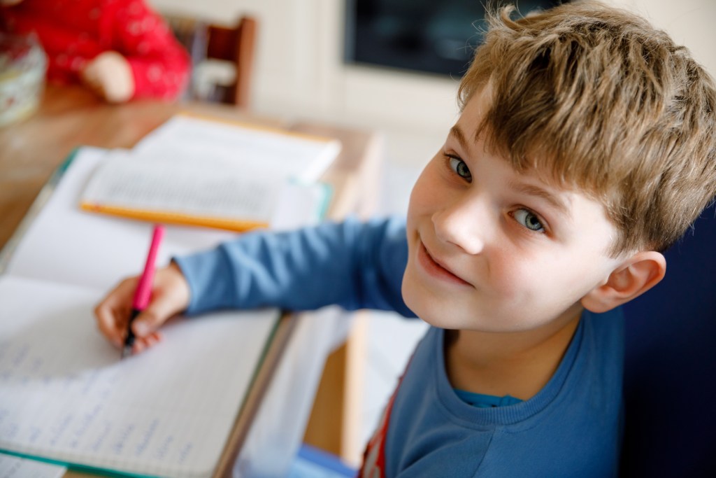 ¿Qué son las palabras homófonas? Descubre cómo ayudan en el desarrollo del lenguaje infantil