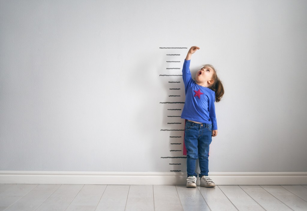 Guía completa sobre el crecimiento en niñas: todo lo que necesitas saber - Fuente: iStock