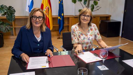 Firma acuerdo ISCIII Fundación Muy Interesante