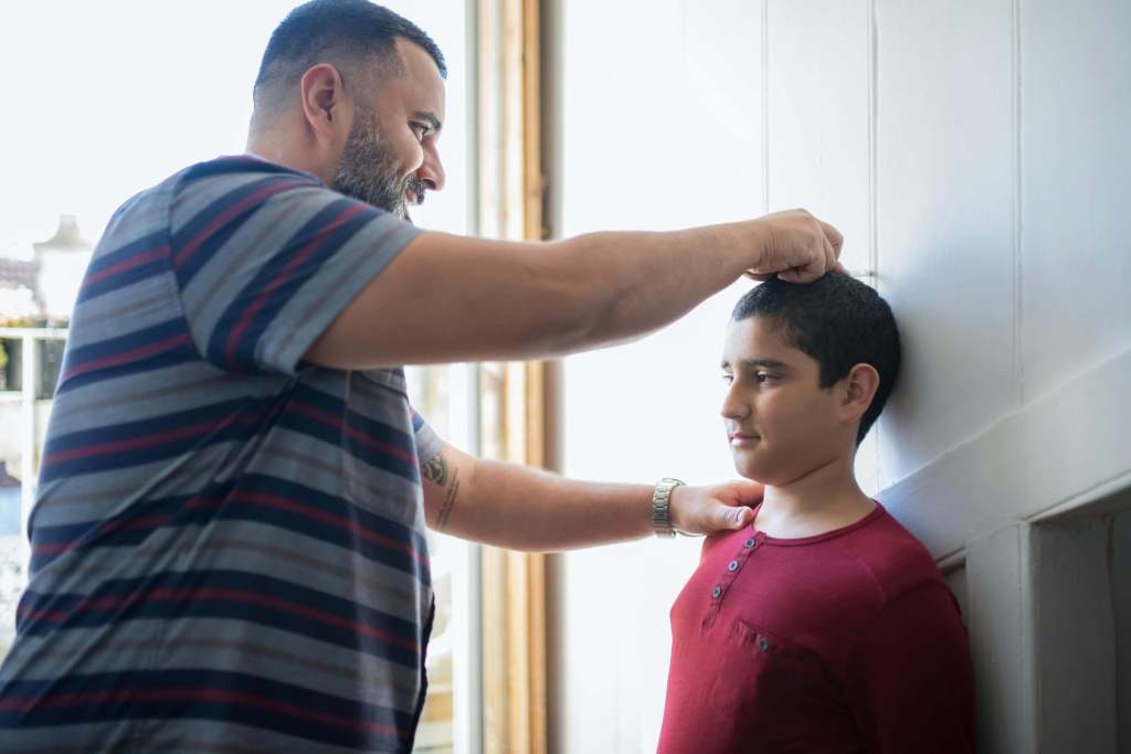 Crecimiento masculino: claves para entender el desarrollo en la infancia y adolescencia