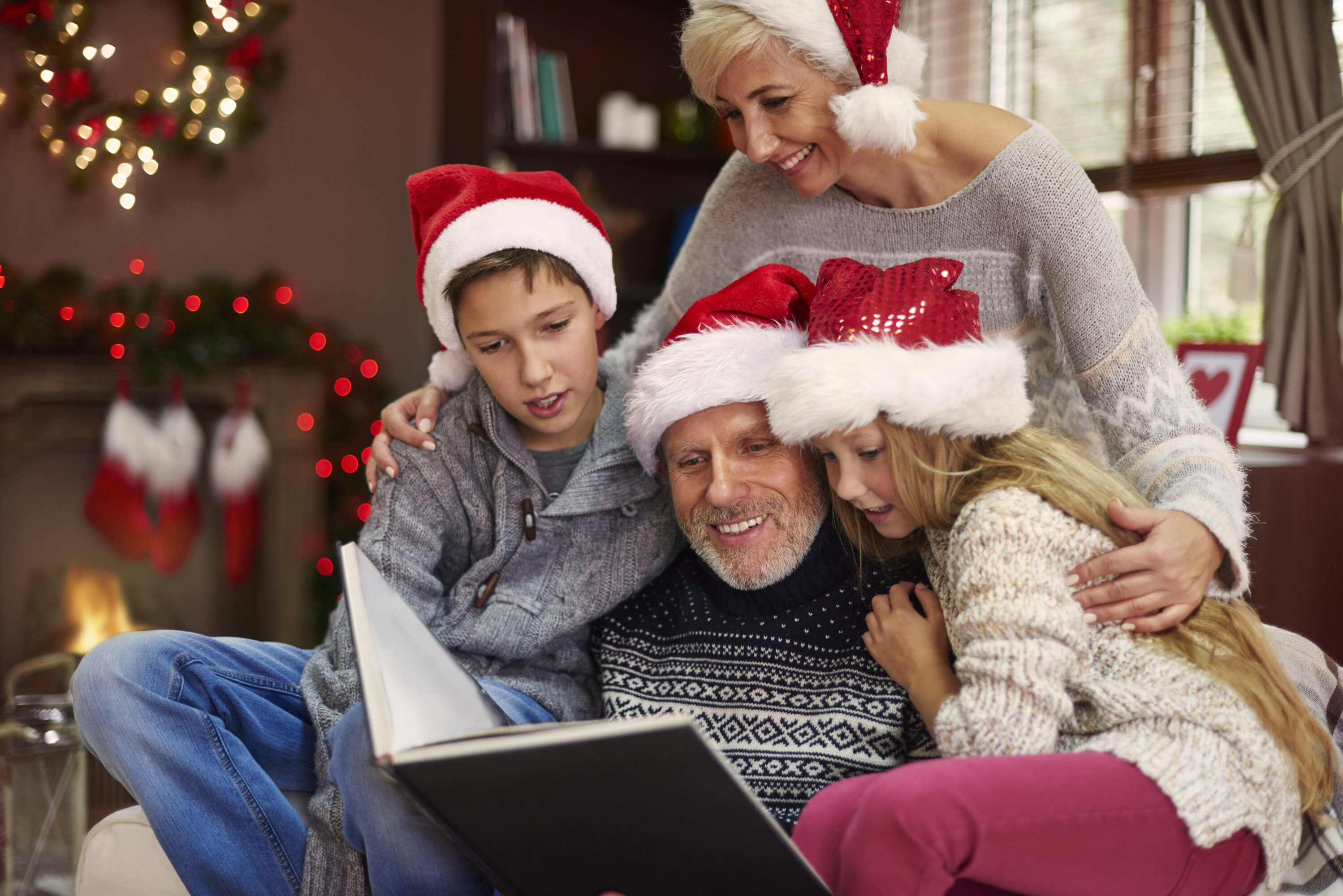 Mensajes navideños cortos para felicitar la Navidad con los niños