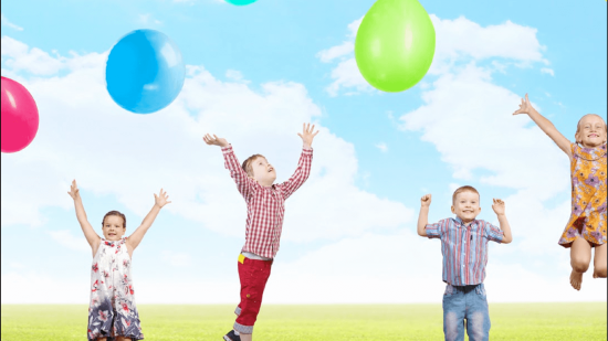 Cómo enseñar a tu hijo a ser alegre