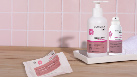 Cumlaude Lab, reconocido por su constante innovación en cuidado dermatológico y ginecológico, amplía su línea Pediatrics con las Toallitas Pediatrics