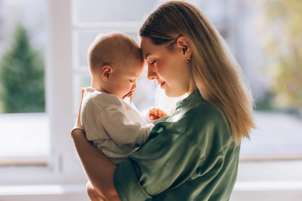 Una madre con su bebé