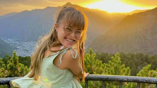 Paula Cisneros, influencer fallecida víctima del cáncer a los 17 años