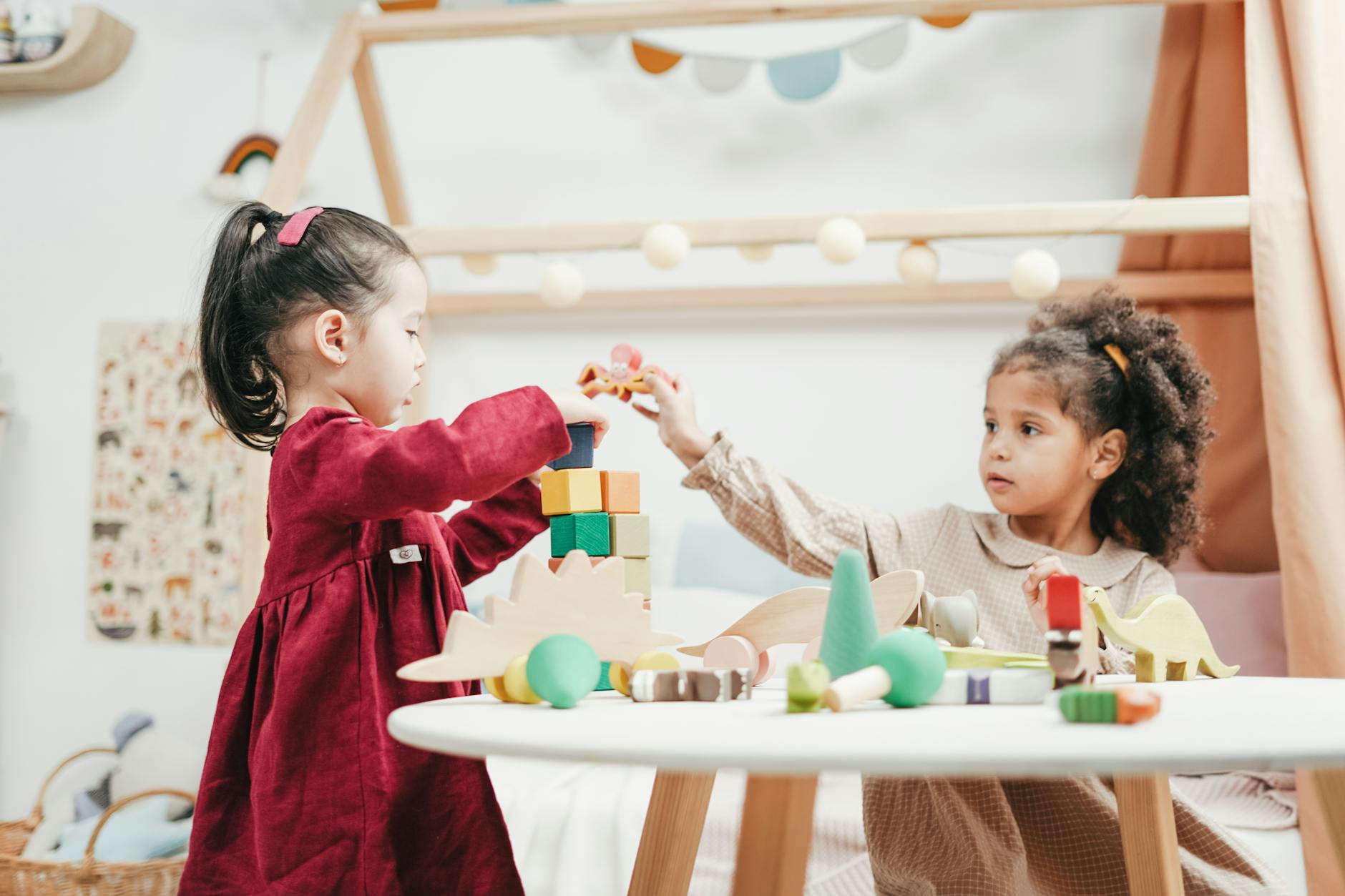 La campaña navideña que pretende concienciar a los niños sobre la igualdad en una localidad valenciana - Fuente: Pexels