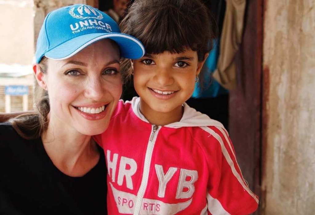 Angelina Jolie en labores humanitarias con Unicef