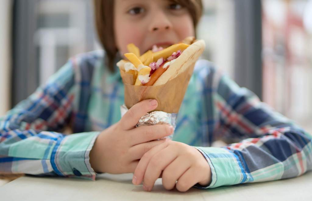 La ‘comida basura’ infantil que arrasa en los supermercados y preocupa al enfermero Don Sacarino